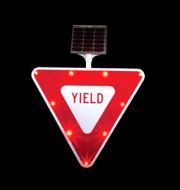 Solar powered YIELD Sign (R1-2)